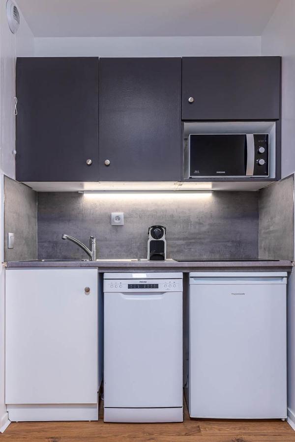 Disneyland Appartements Familial Avec Piscine Interieur Chauffe, Parking Gratuit A 5 Minutes Des Parcs Serris Exterior foto