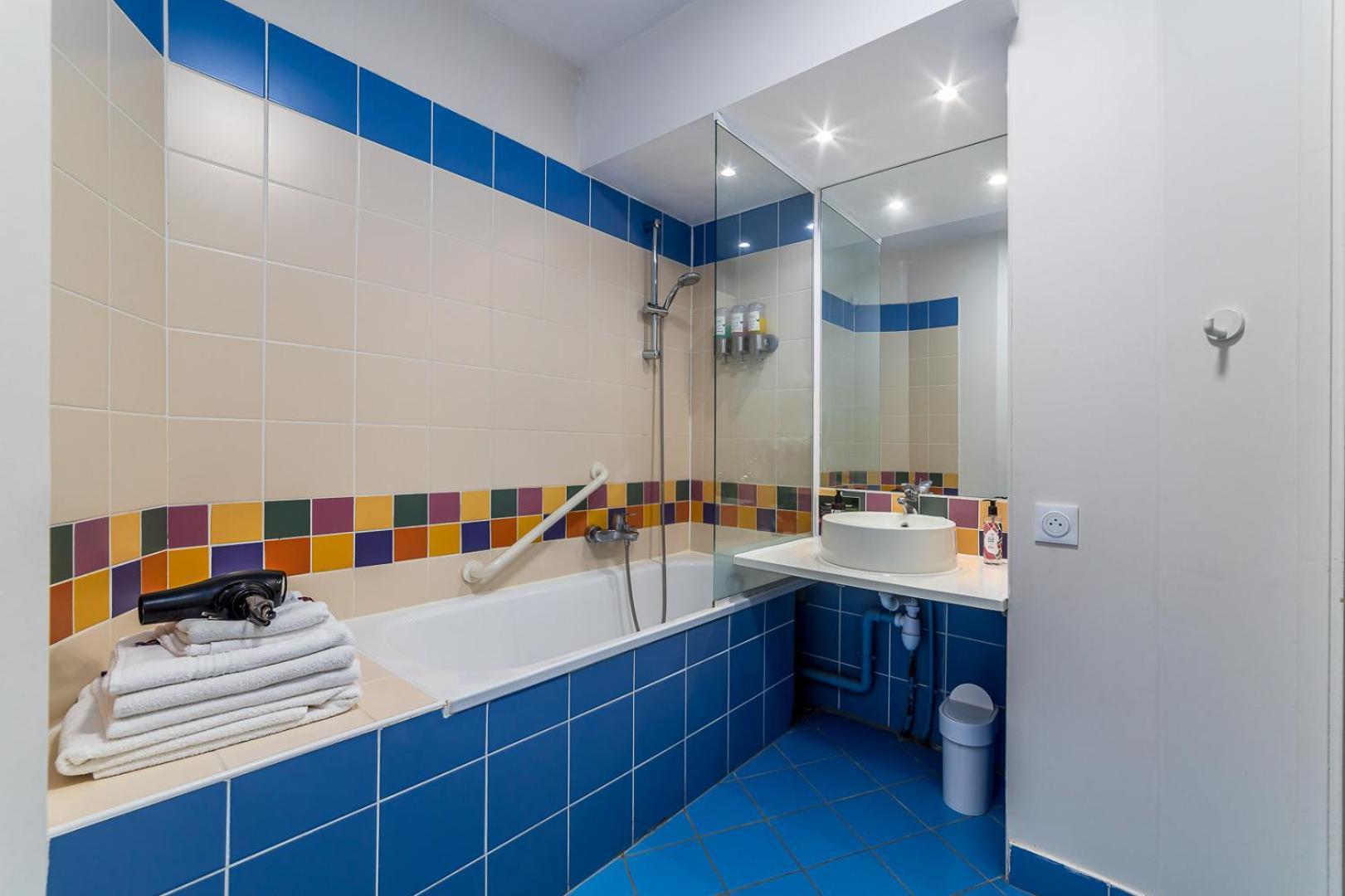 Disneyland Appartements Familial Avec Piscine Interieur Chauffe, Parking Gratuit A 5 Minutes Des Parcs Serris Exterior foto