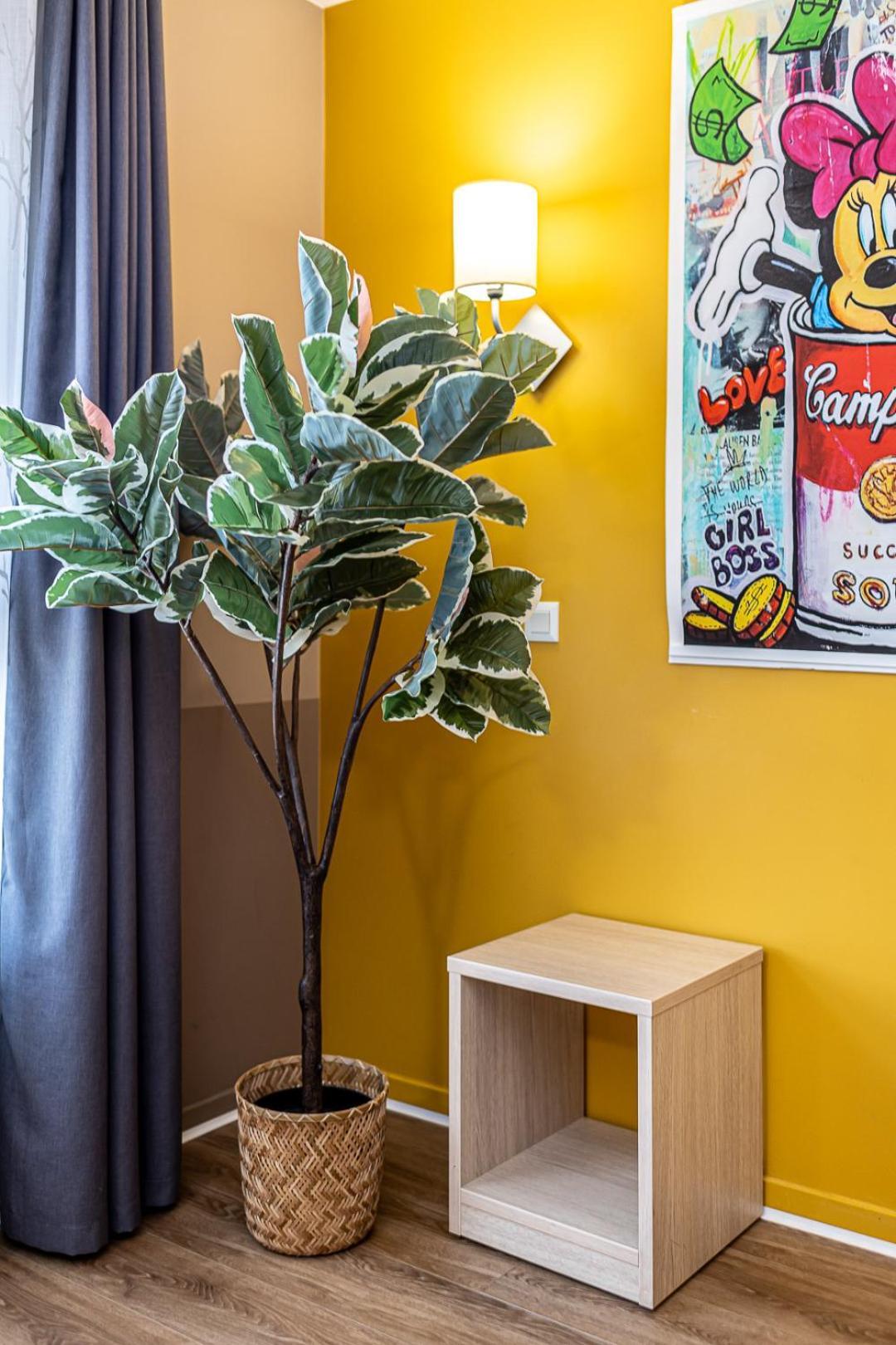 Disneyland Appartements Familial Avec Piscine Interieur Chauffe, Parking Gratuit A 5 Minutes Des Parcs Serris Exterior foto