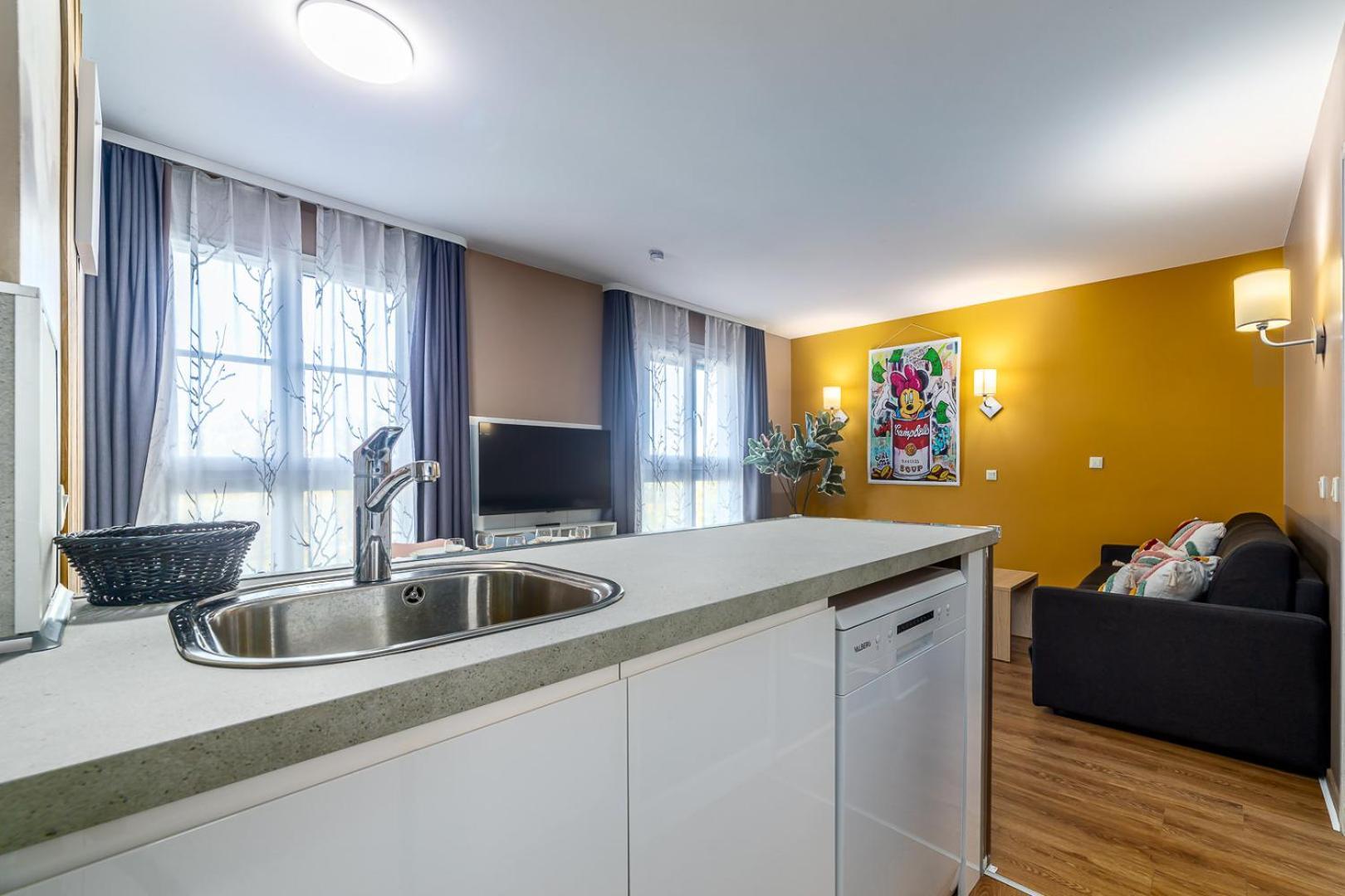 Disneyland Appartements Familial Avec Piscine Interieur Chauffe, Parking Gratuit A 5 Minutes Des Parcs Serris Exterior foto